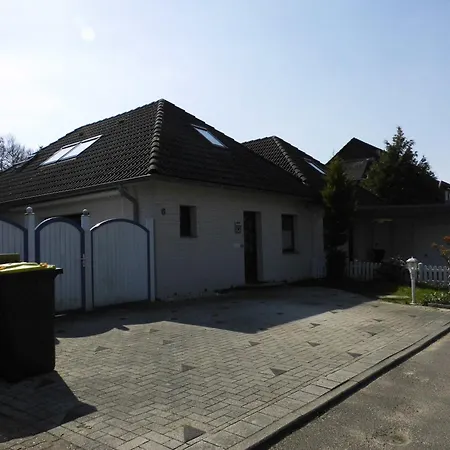 아파트 Ferienwohnung Steuerbord
